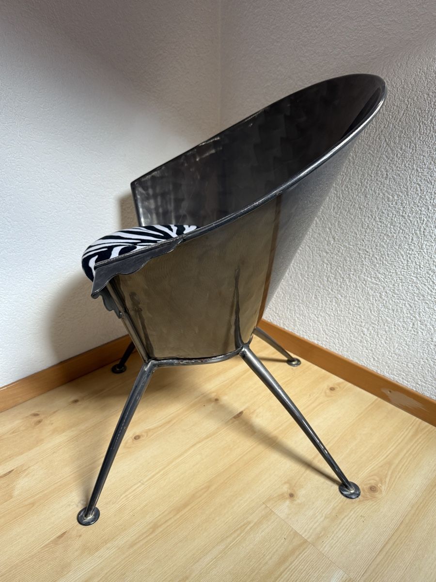Sedie: Schöner Metallstuhl Einzelstück – Usato da Stettlen venduto da Javelin5 1