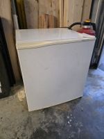 Kompakter Kühlschrank weiss guter gebrauchter Zustand