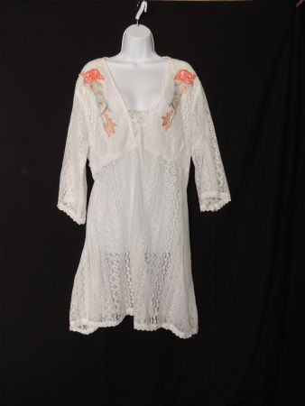 robe de plage dentelle blanche
