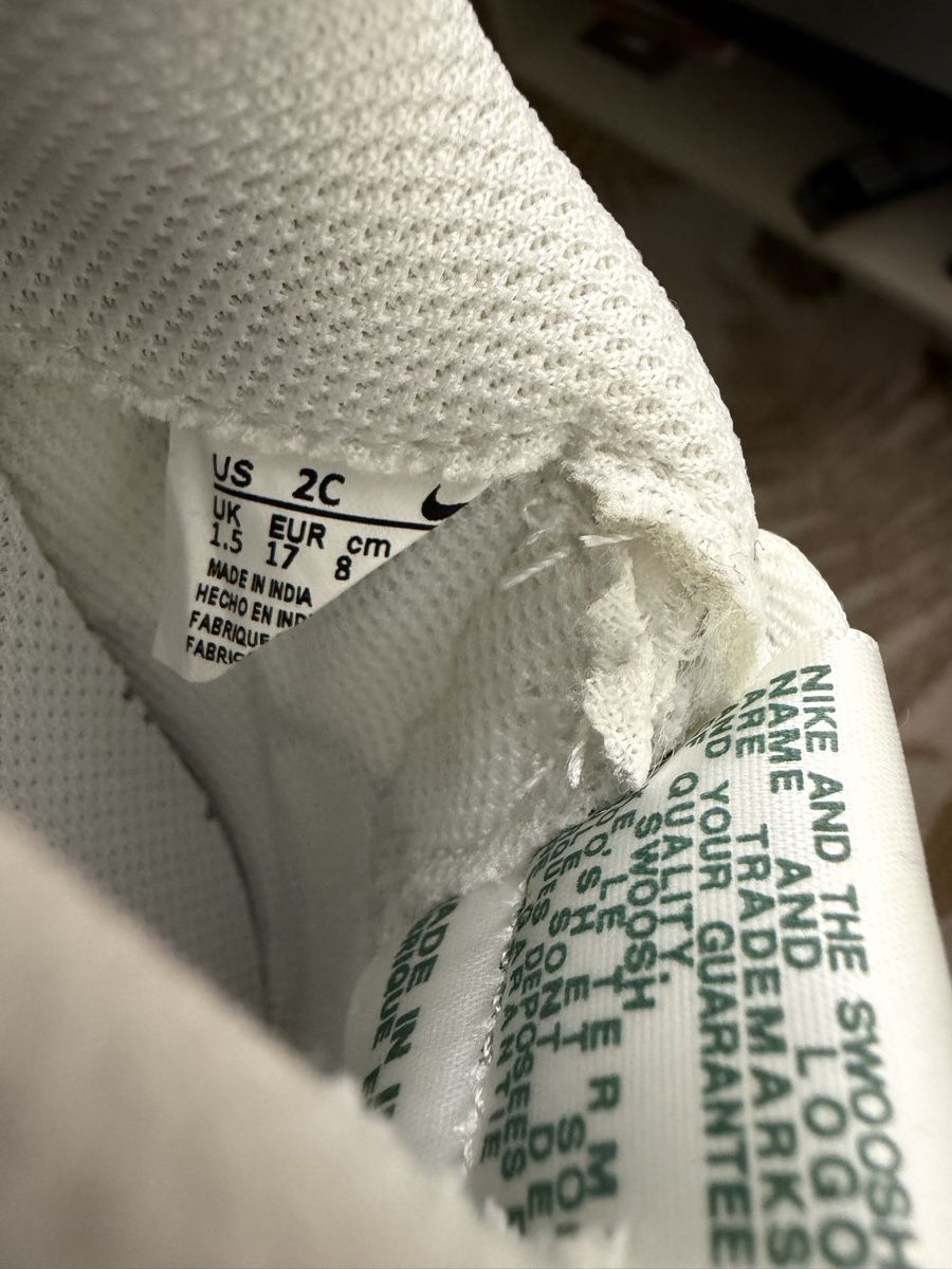 Nike Schuhe für Jungen: Nike Schuhe Baby – Neu (gemäss Beschreibung) aus Altendorf von Carcoura 3
