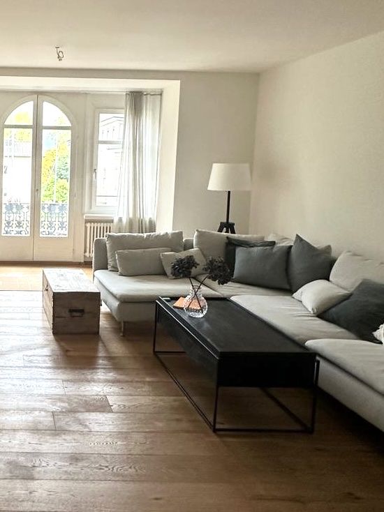 Tische: Schwarzer Couchtisch aus Metall zu verschenken/gratis – Gebraucht aus Zürich von anouk_8008 1