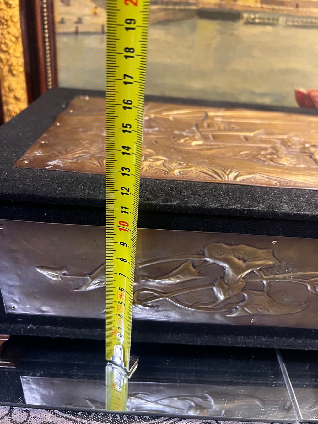 Portagioie: Antike Schmuckschatulle mit Messingrelief – Usato da Oberengstringen venduto da Djs 6