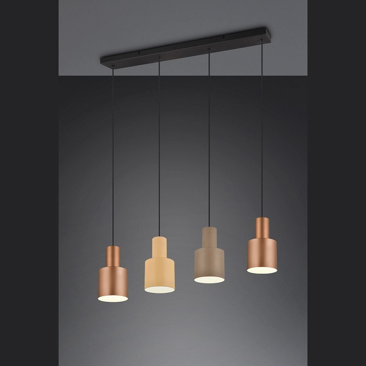 Lustres & lampes de plafonds: Pendelleuchte, 4 Strahler – Neuf (Voir description) à Kreuzlingen par Smart-Light