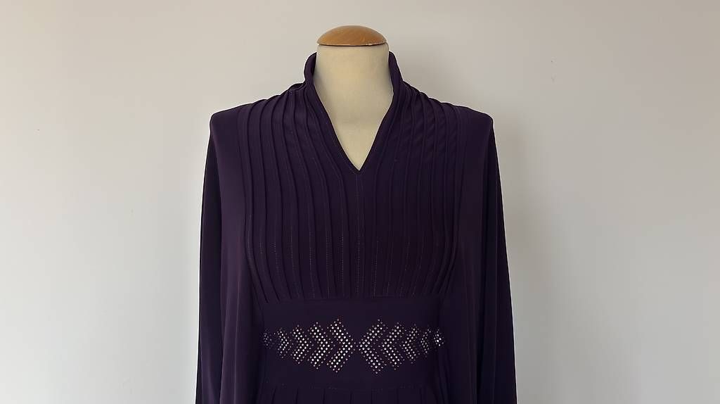 Vestiti: Kleid/Abaya violett gr. S/M – Usato da Basel venduto da ukhtyy 2
