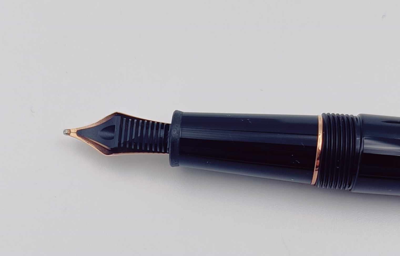Montblanc Penna & Evidenziatori: MONTBLANC "MEISTERSTÜCK CLASSIQUE" FÜLLFEDERHALTER – Nuovo (secondo la descrizione) da Luzern venduto da EdiGem 5