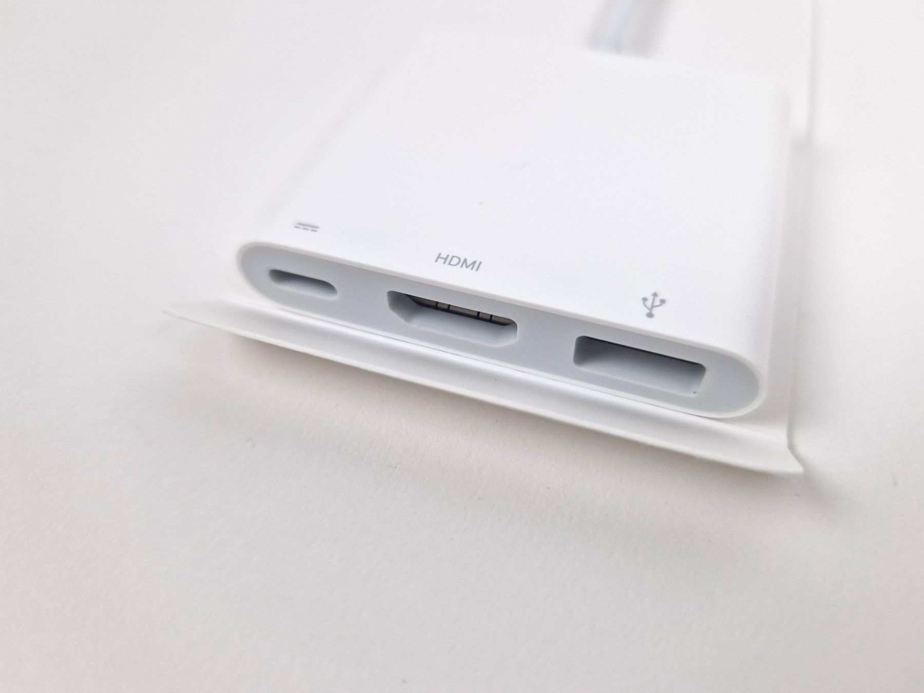 Apple Laufwerke & Adapter: Apple USB-C to Digital AV Multiport Adapter – Neu (gemäss Beschreibung) aus Basel von Restwert_Basel 3