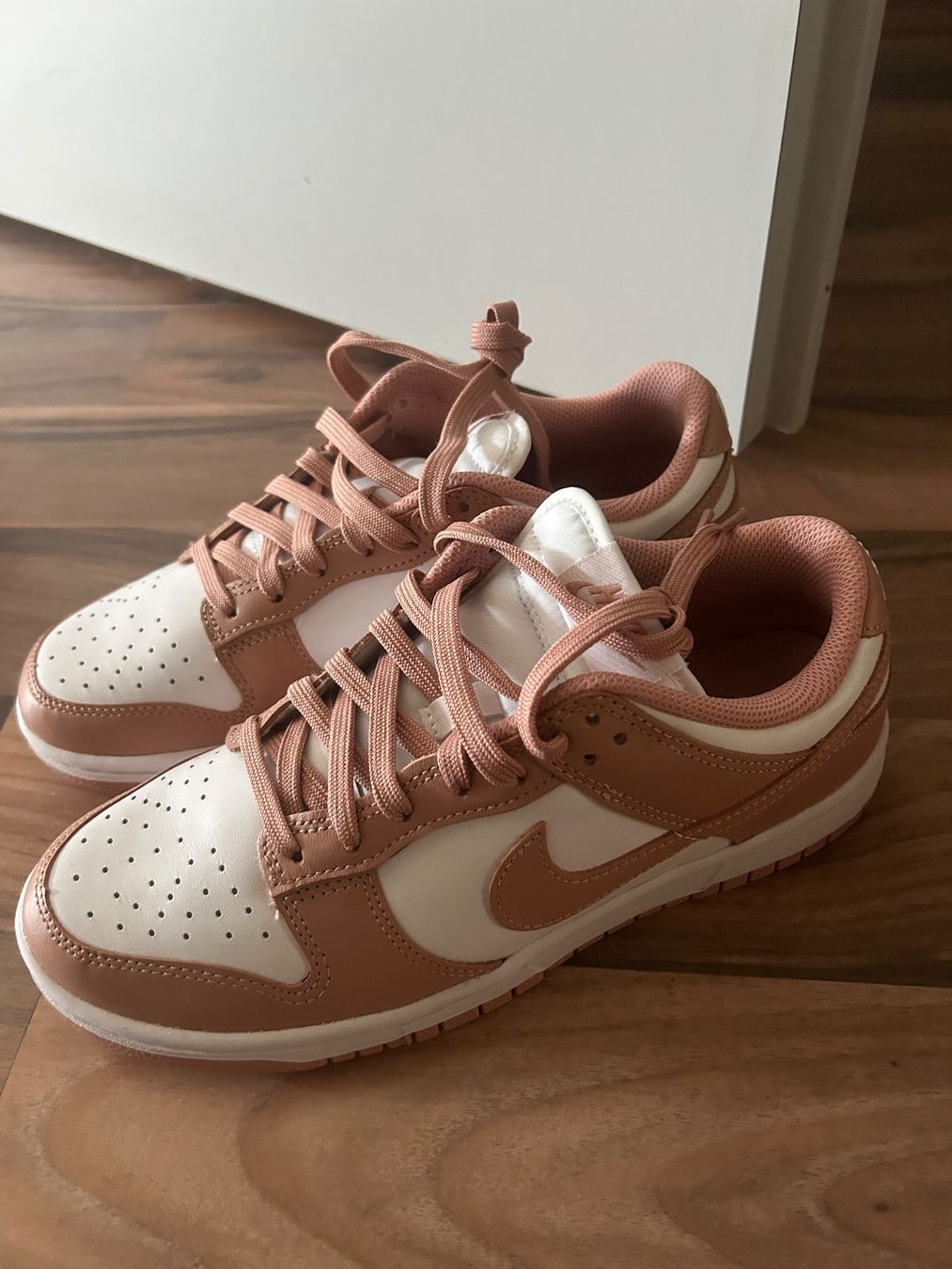 Nike Herrenschuhe: Nike Dunk Low – Neu (gemäss Beschreibung) aus Oberurnen von simgug
