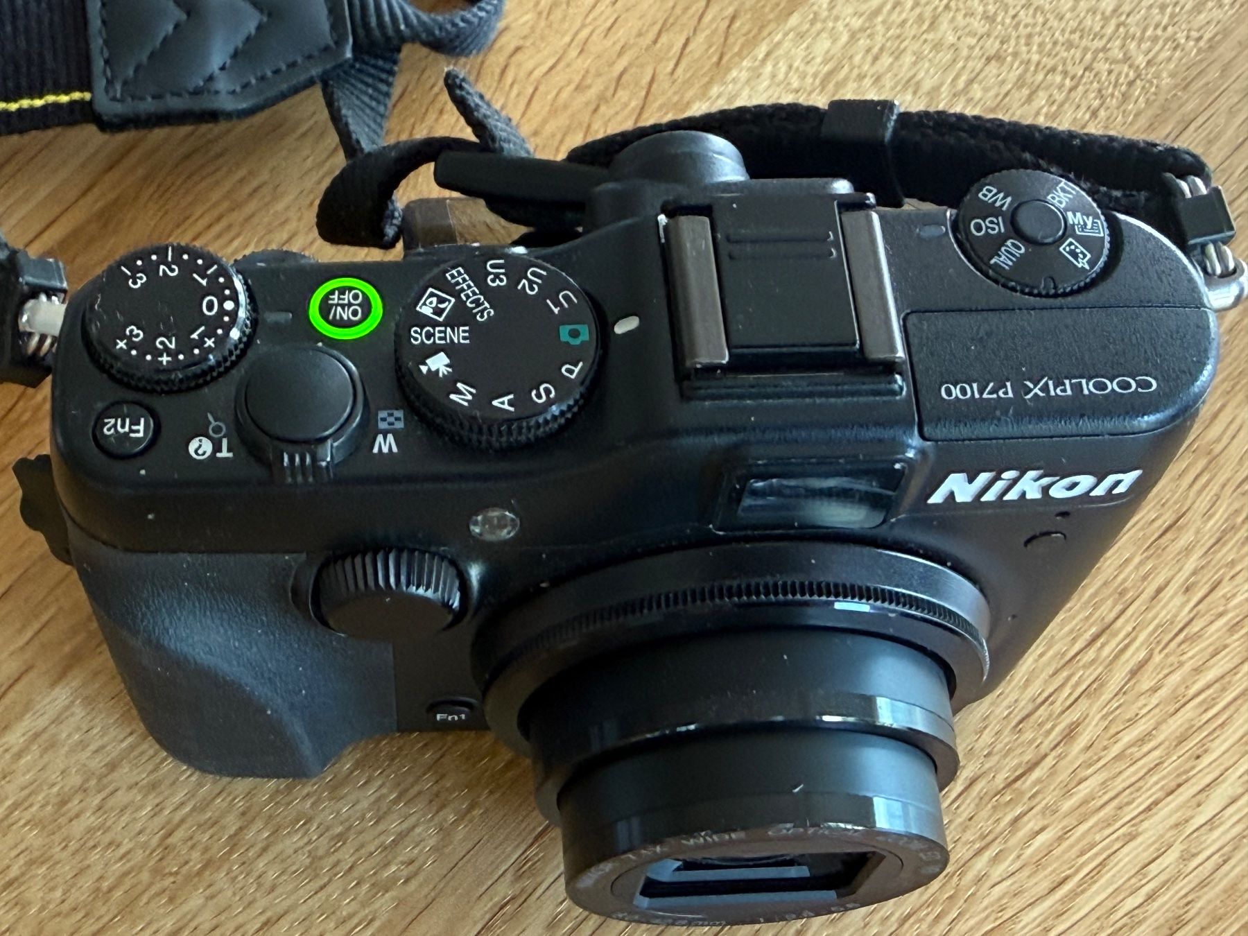 Nikon Fotocamera: Nikon P7100 – Usato da Seltisberg venduto da Mextex 2