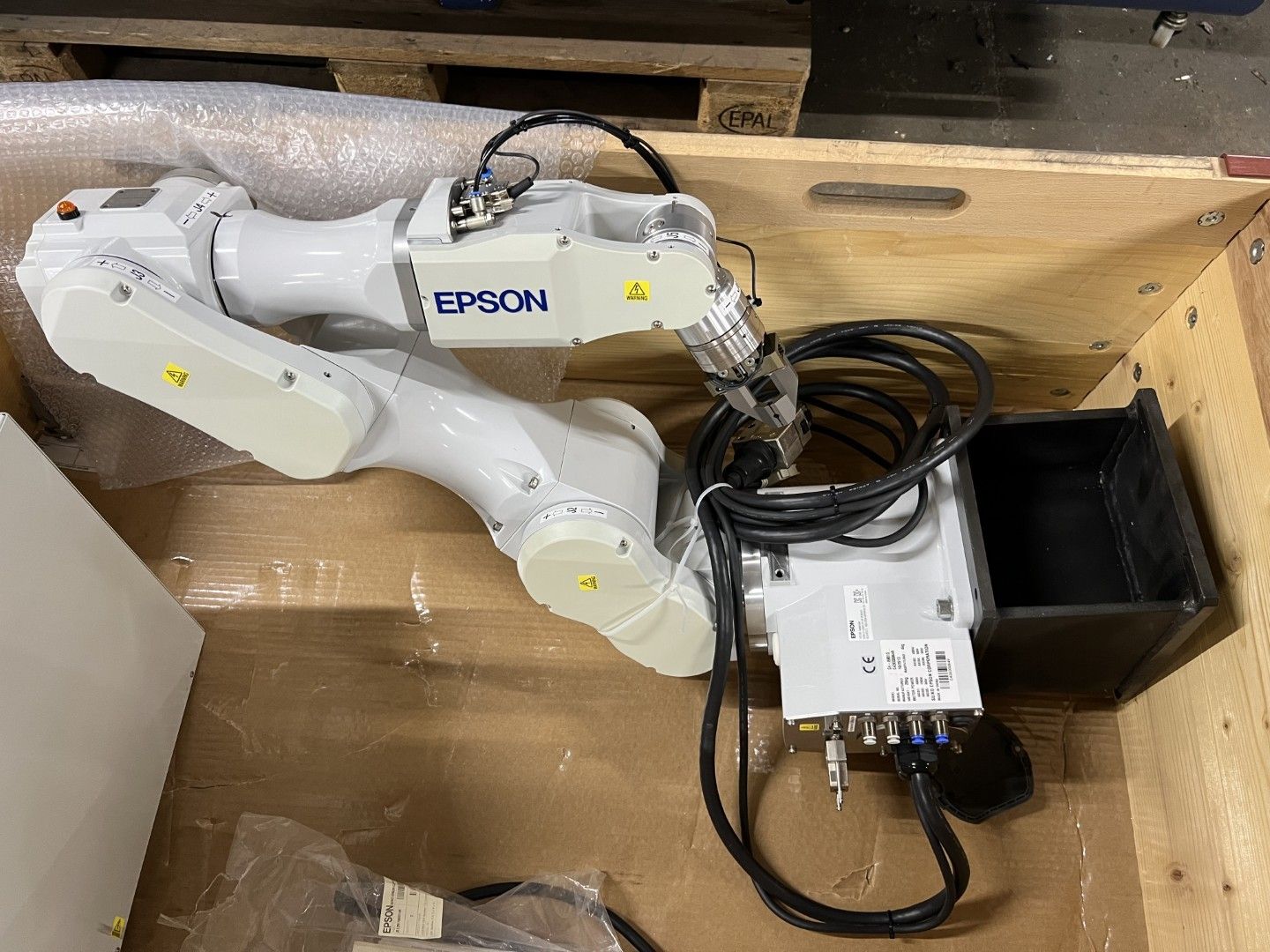 Alle Werkzeuge: Roboter Epson C4-A901S inkl. RC700 Steue – Gebraucht aus Zuchwil von dragosmd-maschinen 1