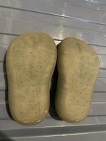 Baby Krabbelschuhe grau mit Gummisohle guter Zustand