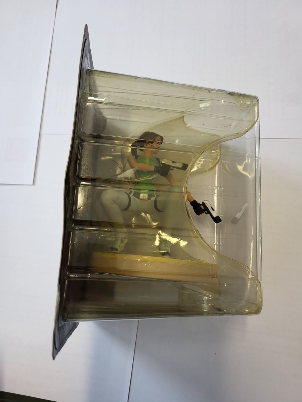 Statuette: Lara Croft Action Figur Tomb Raider – Usato da Suhr venduto da lul_87gh 2