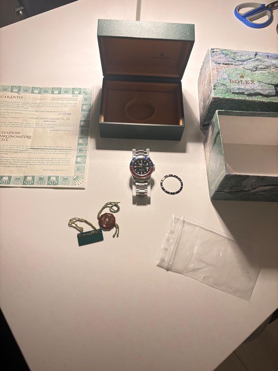 Rolex Uhren: Rolex GMT-Master II "Pepsi" r.16710 10/10! – Neu (gemäss Beschreibung) aus Zürich von Watch_Enthusiast98 1