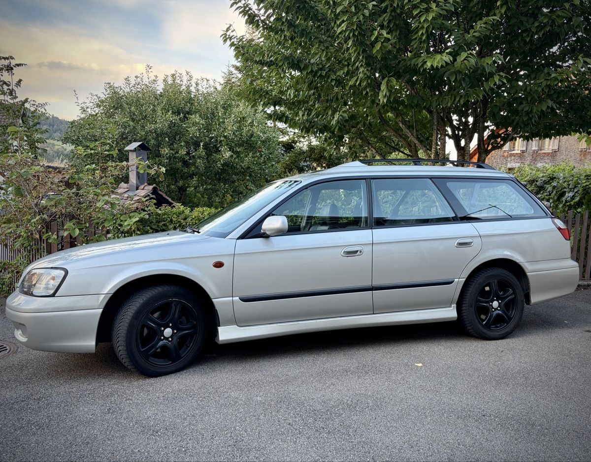 Subaru Autos: Subaru Legacy – D'occasion à Elgg par Steinbock-13 2