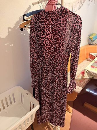 Kleid Grösse S