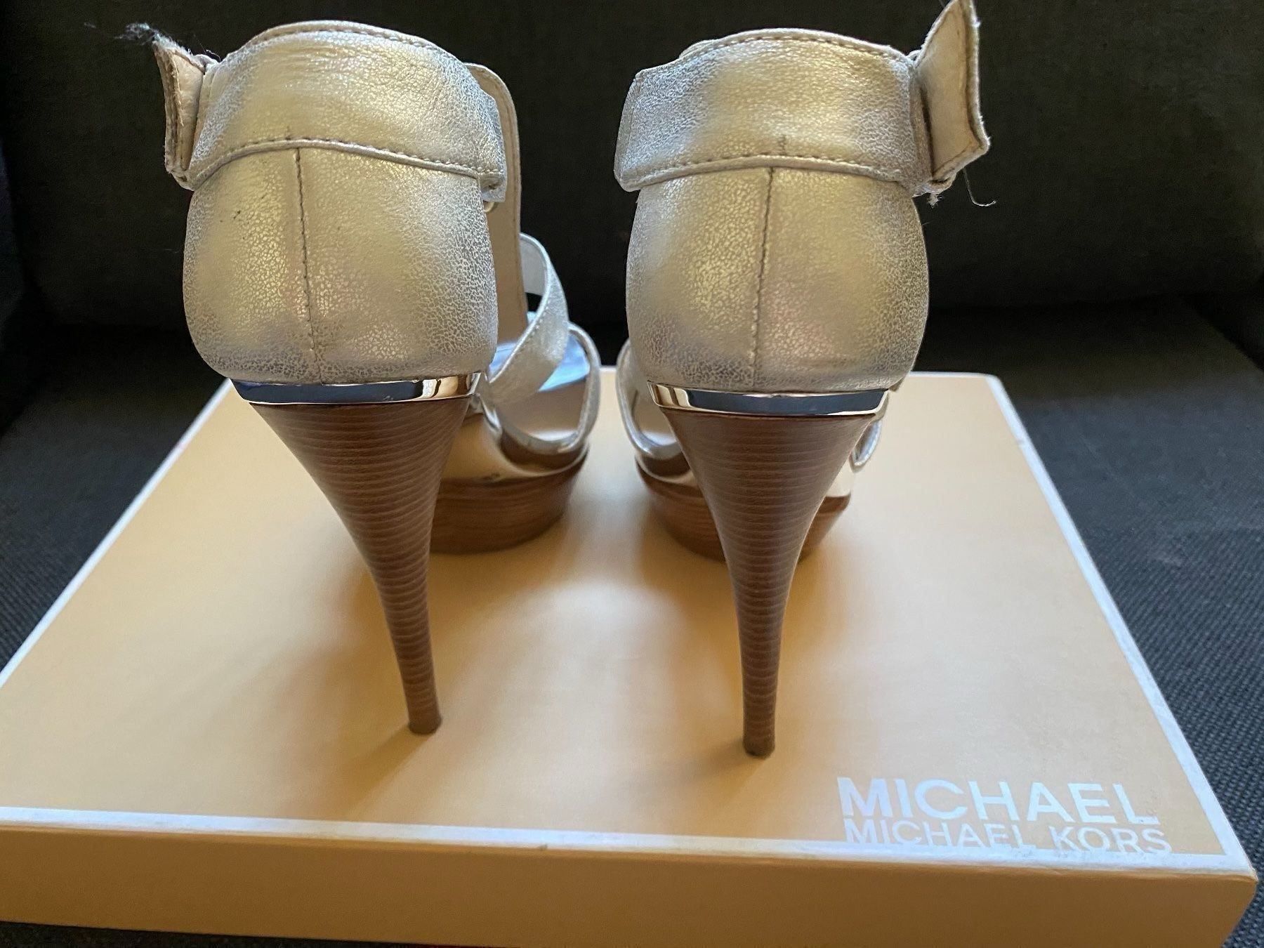 Scarpe da donna: Michael Kors High heels  LP 289.- – Usato da Buchs ZH venduto da KittyInStyle 5
