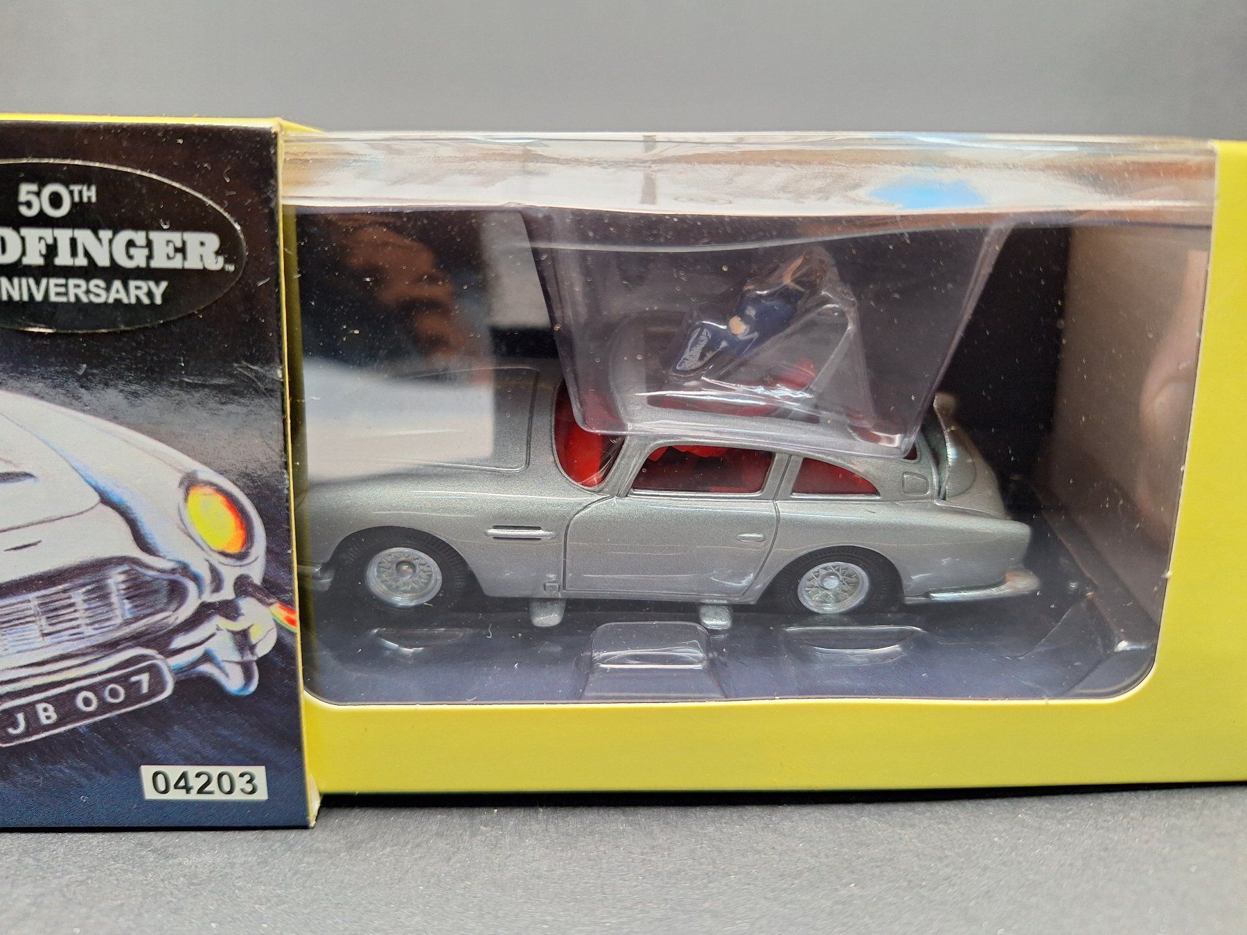 Aston Martin Modellini d'auto: Aston Martin DB5 007 – Usato da basel venduto da Sinamaica64 2