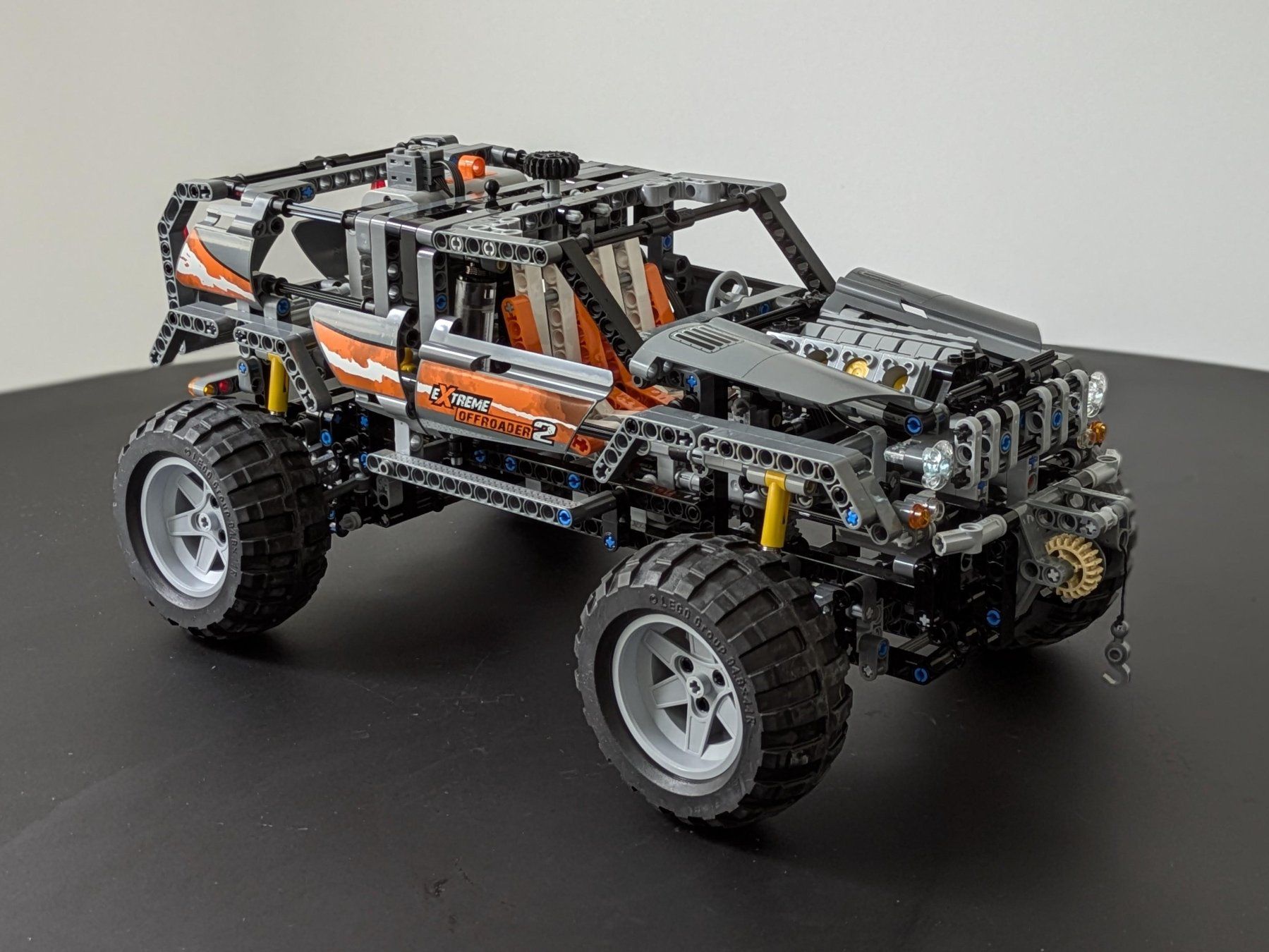 Lego Kit di costruzioni: LEGO TECHNIC 8297 - Off Roader (2008) – Usato da lausanne venduto da searno 4
