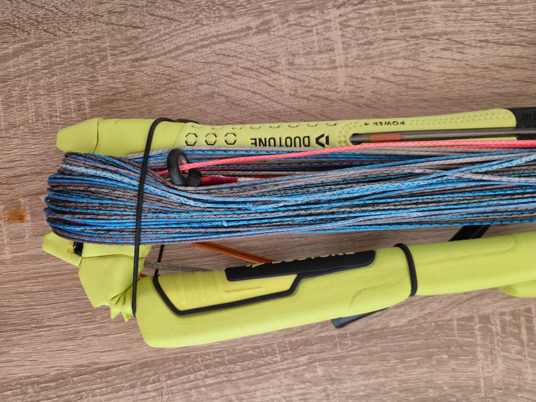 Duotone Aquilone: Duotone Click Bar M 22-24m - neuwertig – Usato da Zürich venduto da MiranU 1