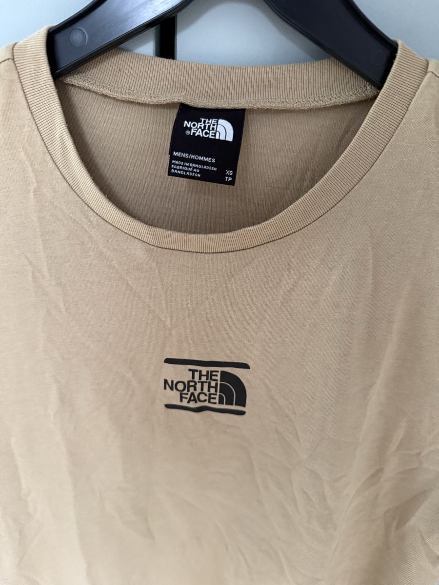 North Face T-shirt: North Face T-Shirt ca – Usato da Zürich venduto da Mothai 1
