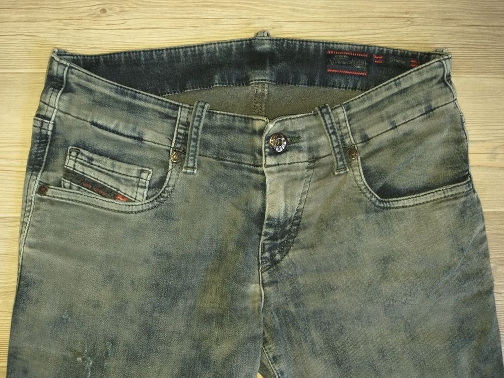 Diesel Jeans: Jeans DIESEL  Taille / Grosse W25   Model GRUPEE..... – Usato da Cossonay-ville venduto da Super-Price-Quality 1