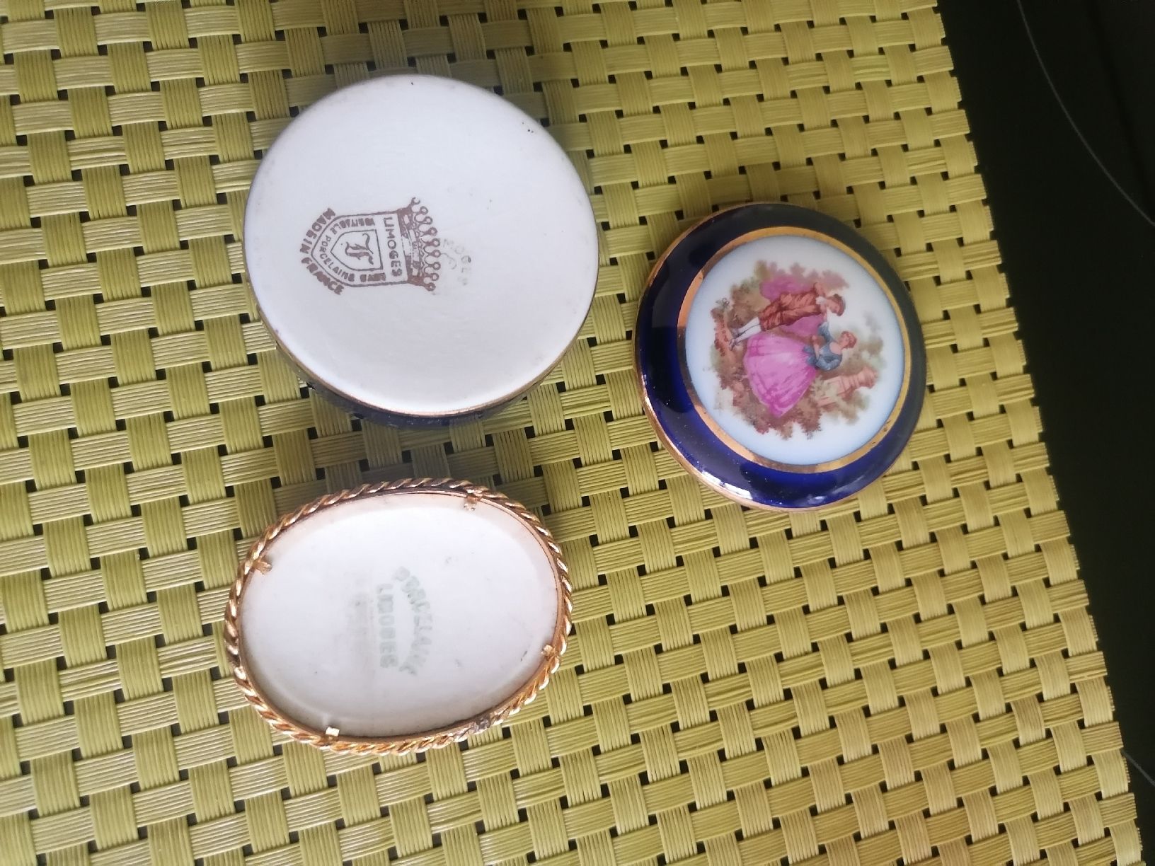 Tutte le decorazioni: Porzellan Dose Limoges – Usato da Biberist venduto da troedlerheinz 2