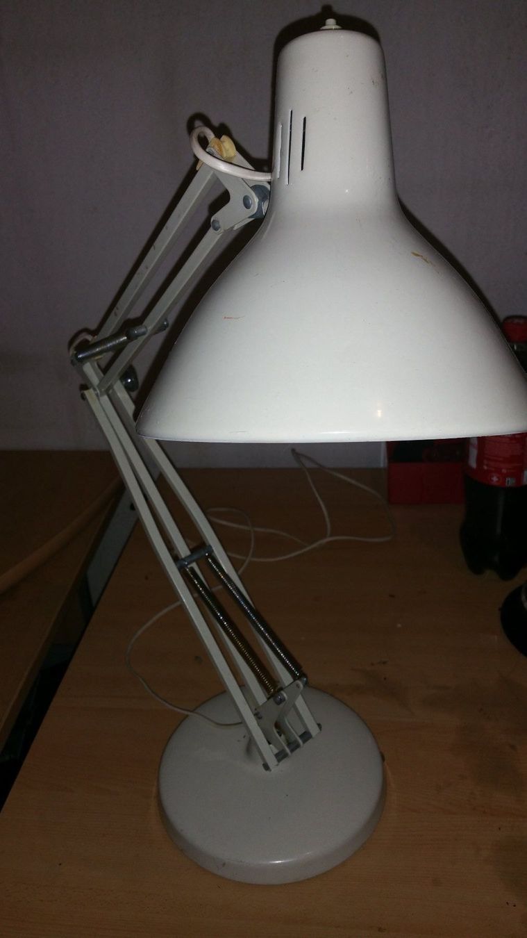 Luxo Lampen: lampe de bureau vintage Luxo – Gebraucht aus Ecublens VD von Netfinity