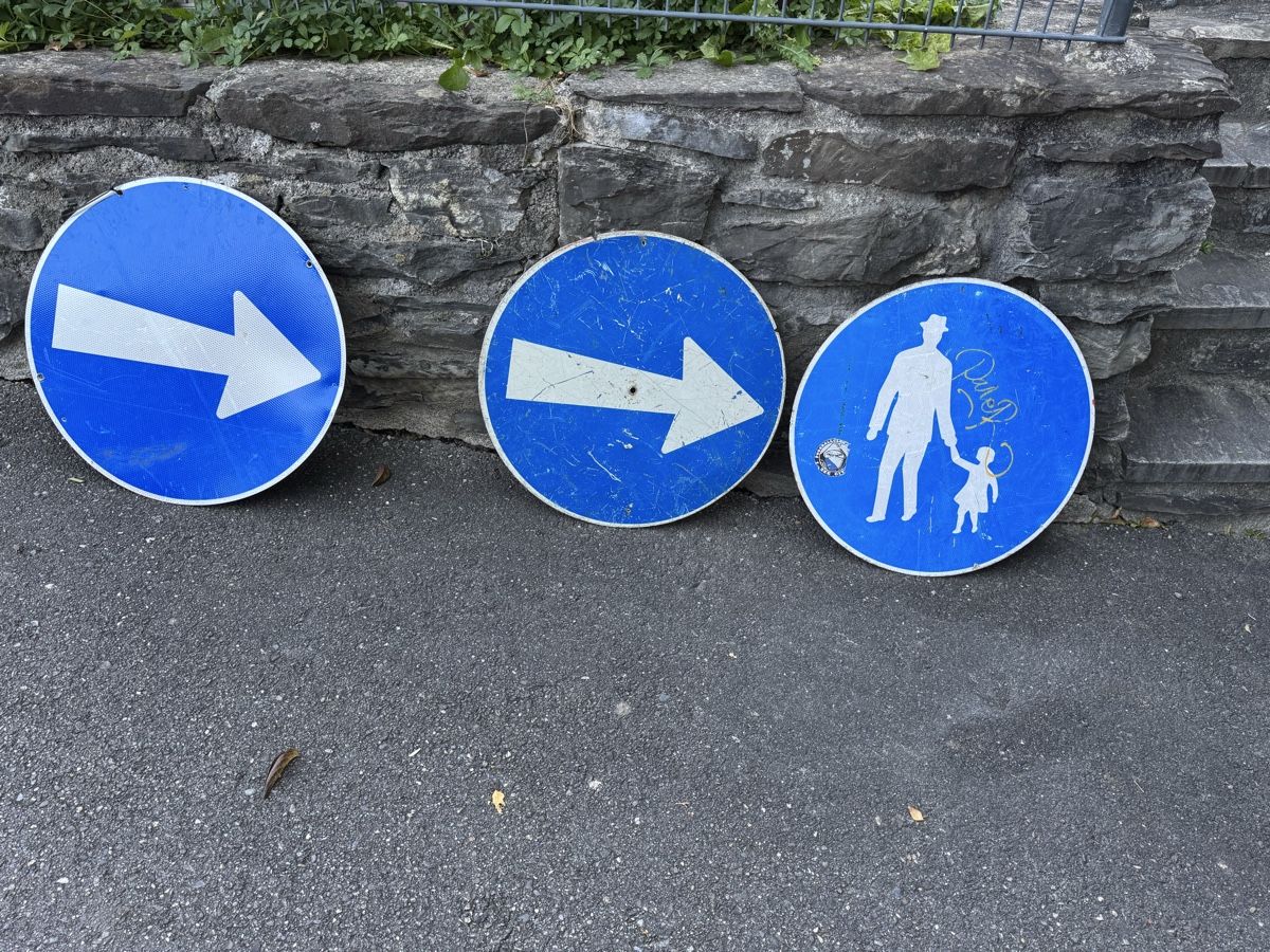 Insegne: Signaltafel – Usato da Malans GR venduto da mino_13