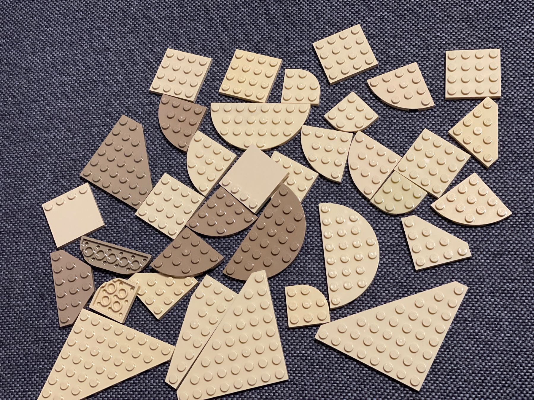 Giocattoli: LEGO- Platten  beige – Usato da Gelterkinden venduto da cobra0110