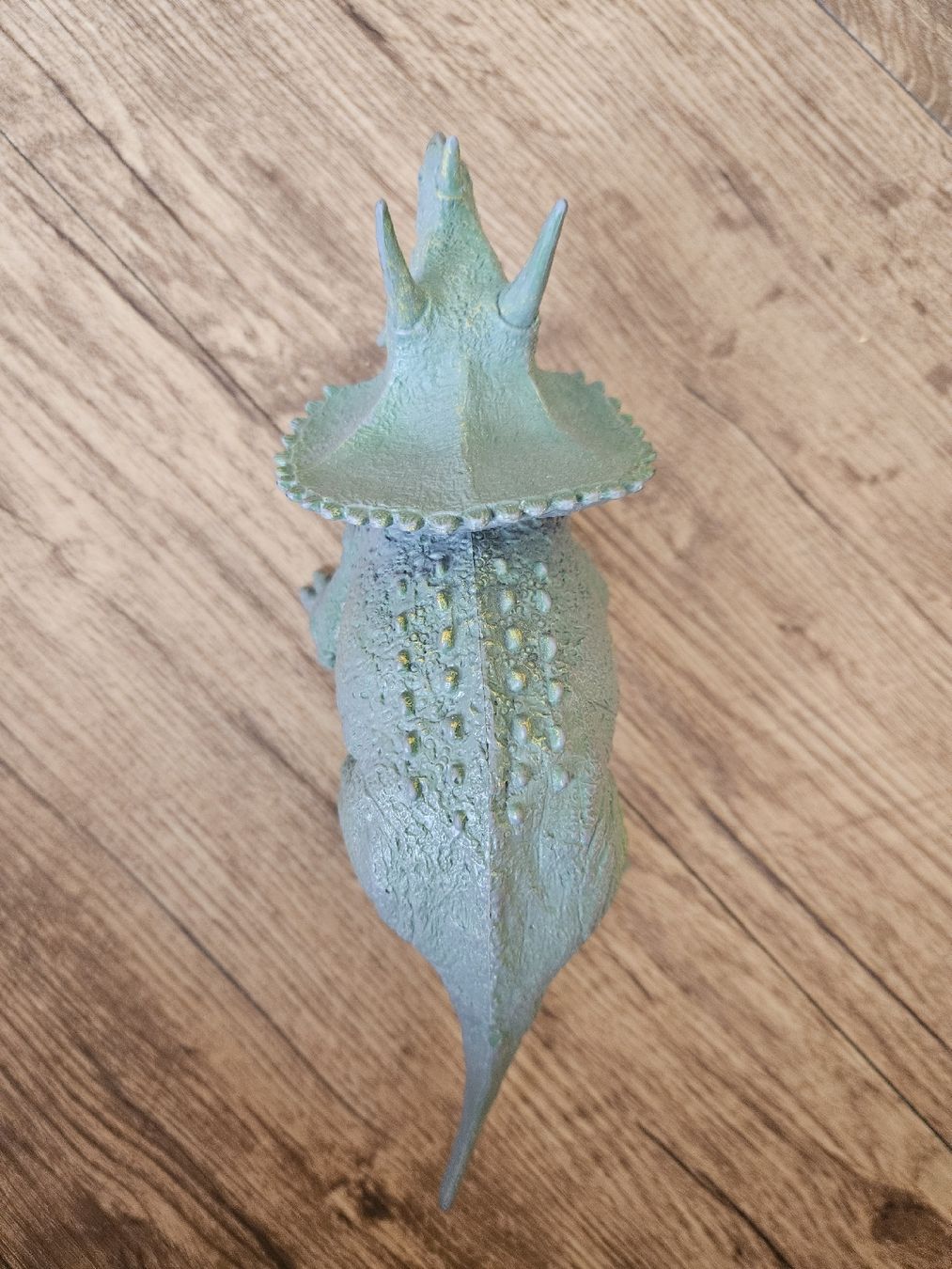 Statuette: Triceratops Dinosaurier Spielfigur – Usato da Unterseen venduto da Panini56 1