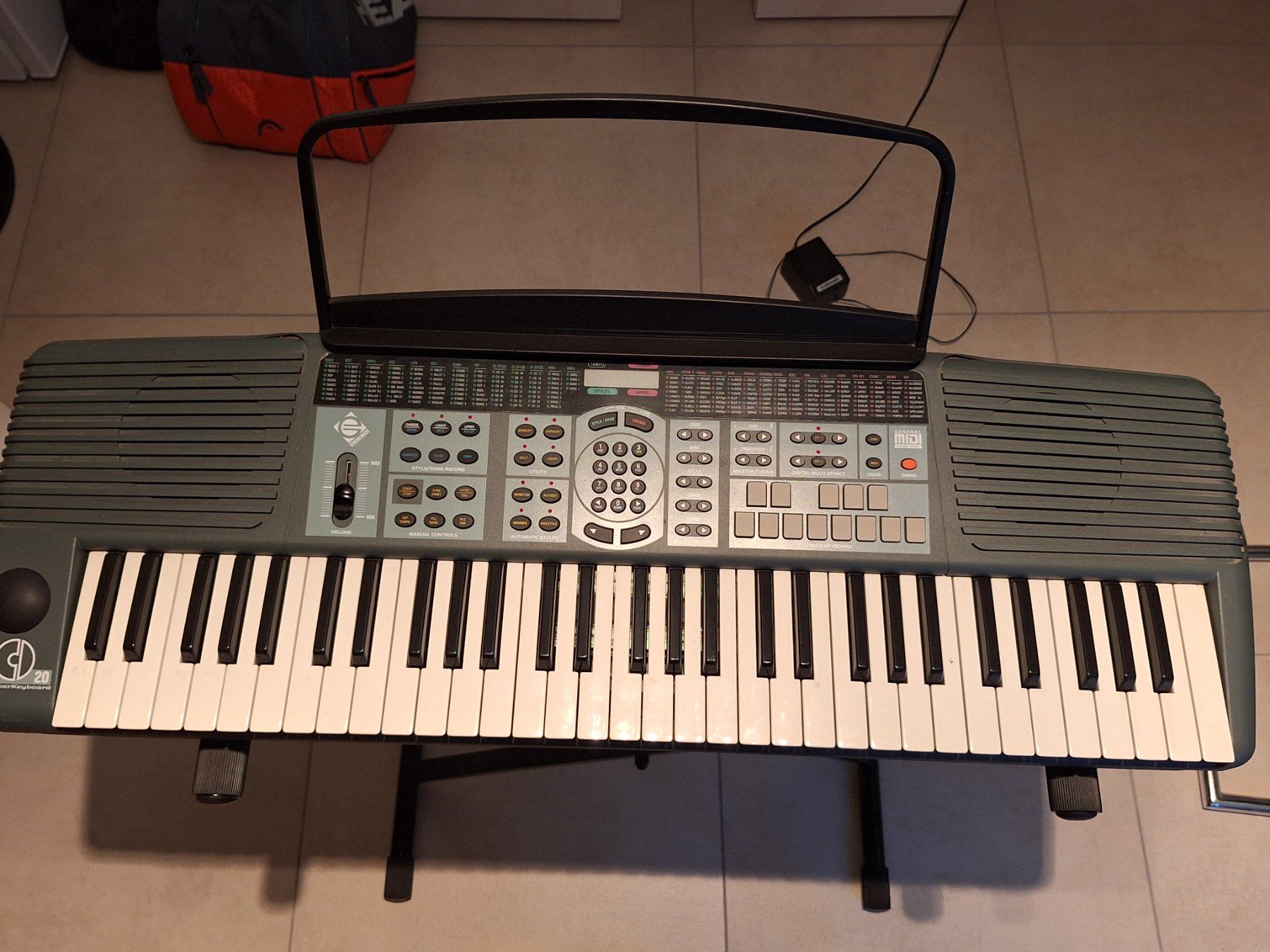 Tastiere: Keyboard Hyper – Usato da Gerlafingen venduto da Mo49 2