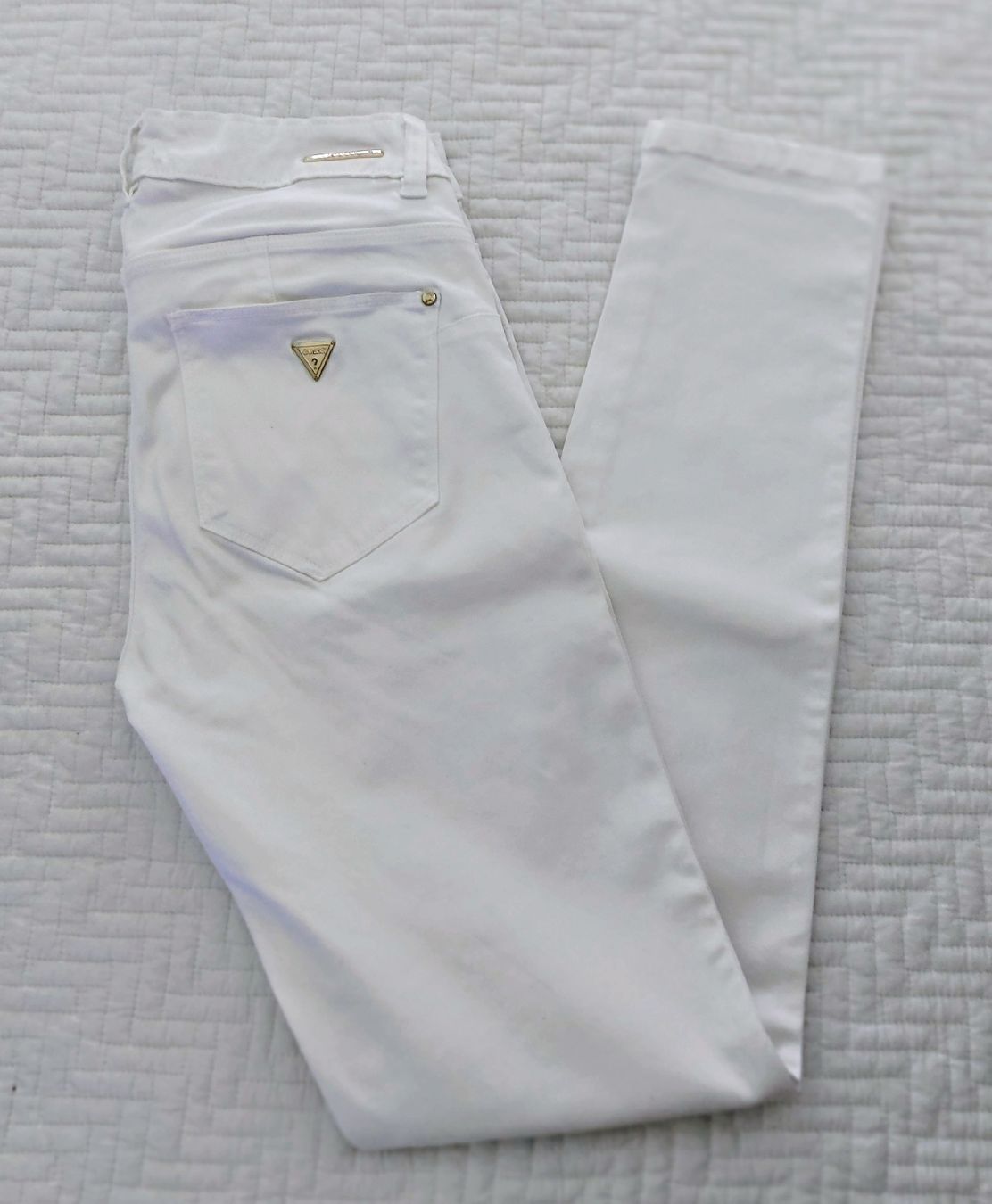 Guess Jeans: Guess Jeans Skinny  – Usato da Zürich venduto da Martinlaehner 1