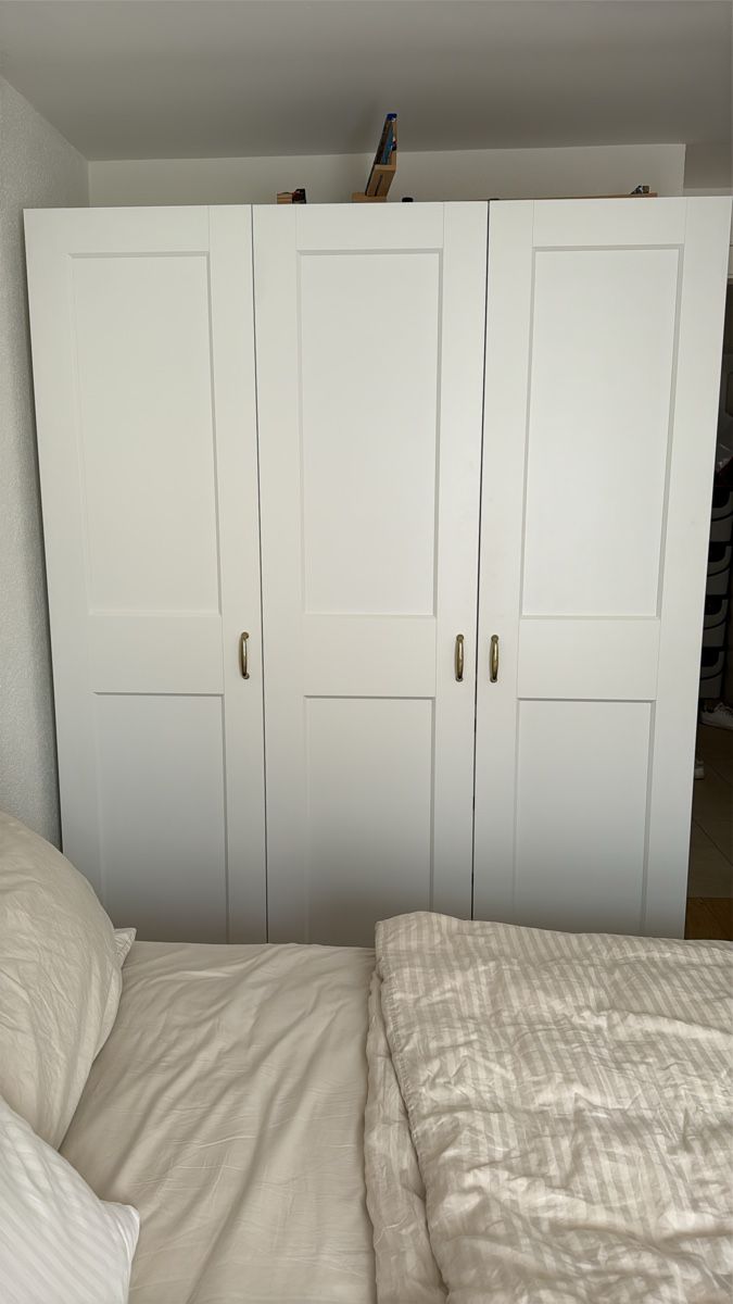 Armoires: IKEA Pax – D'occasion à Belmont-Lausanne par Michelle_Srdr_