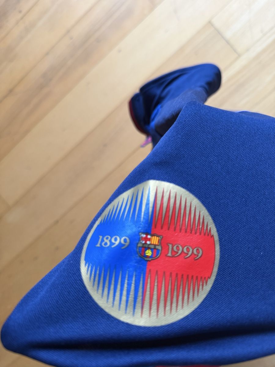 FC Barcelona Canottiere & Pantaloni: Retro Barcelona Shirt – Usato da Zollikerberg venduto da fin_5lzz 4