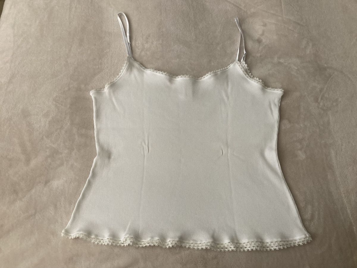 Hanro Tops: Hanro Top mit Träger L – D'occasion à Widen par nigella90