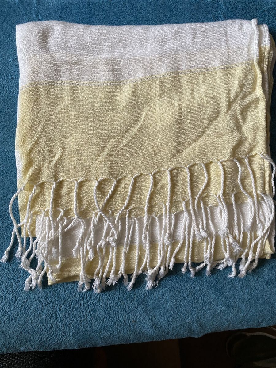 Foulards, Tücher & Schals: Schal – Gebraucht aus Gretzenbach von Cantate