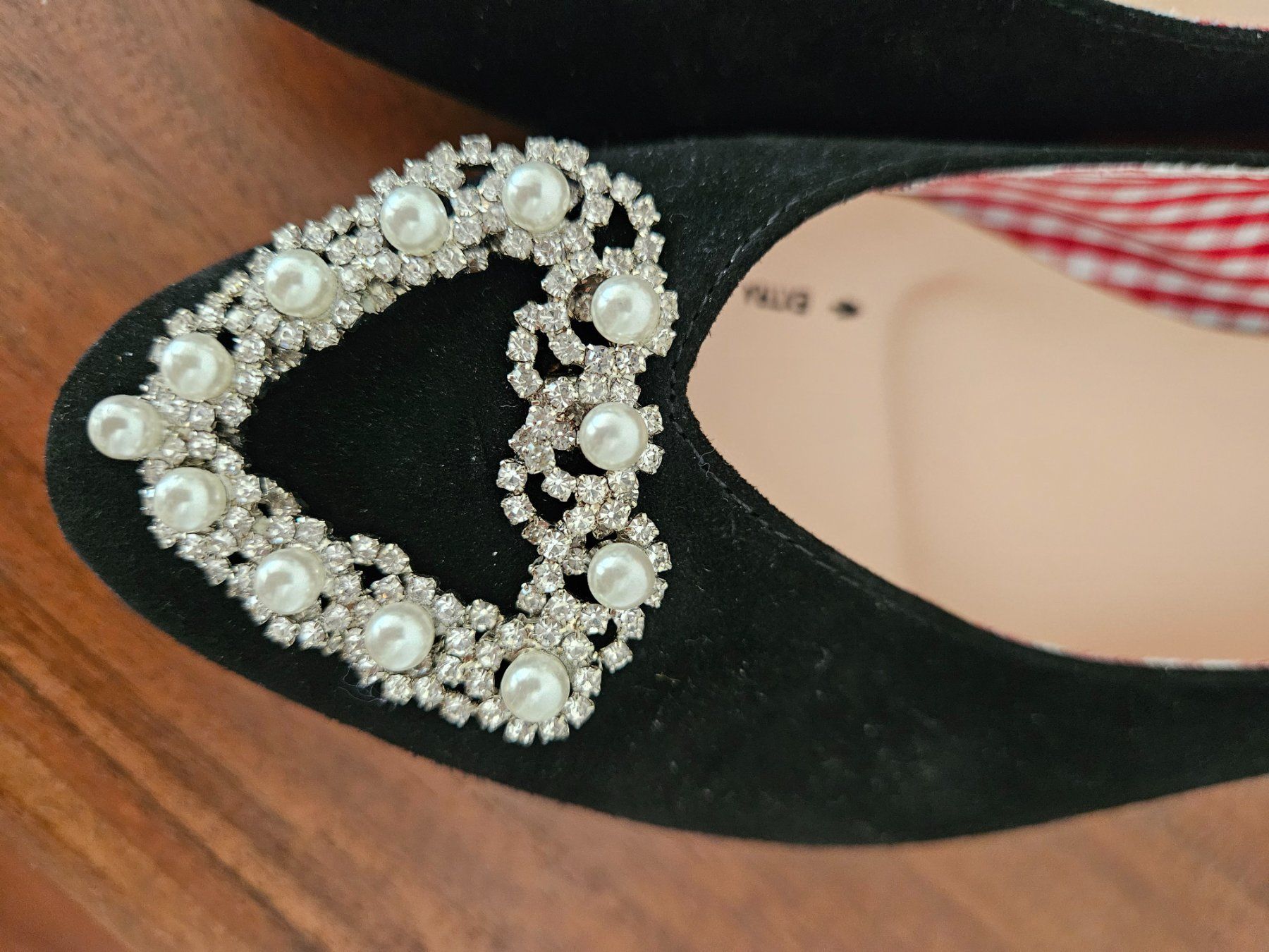 Damenschuhe: HerzensGlück – Gebraucht aus Thalwil von illesreka 1