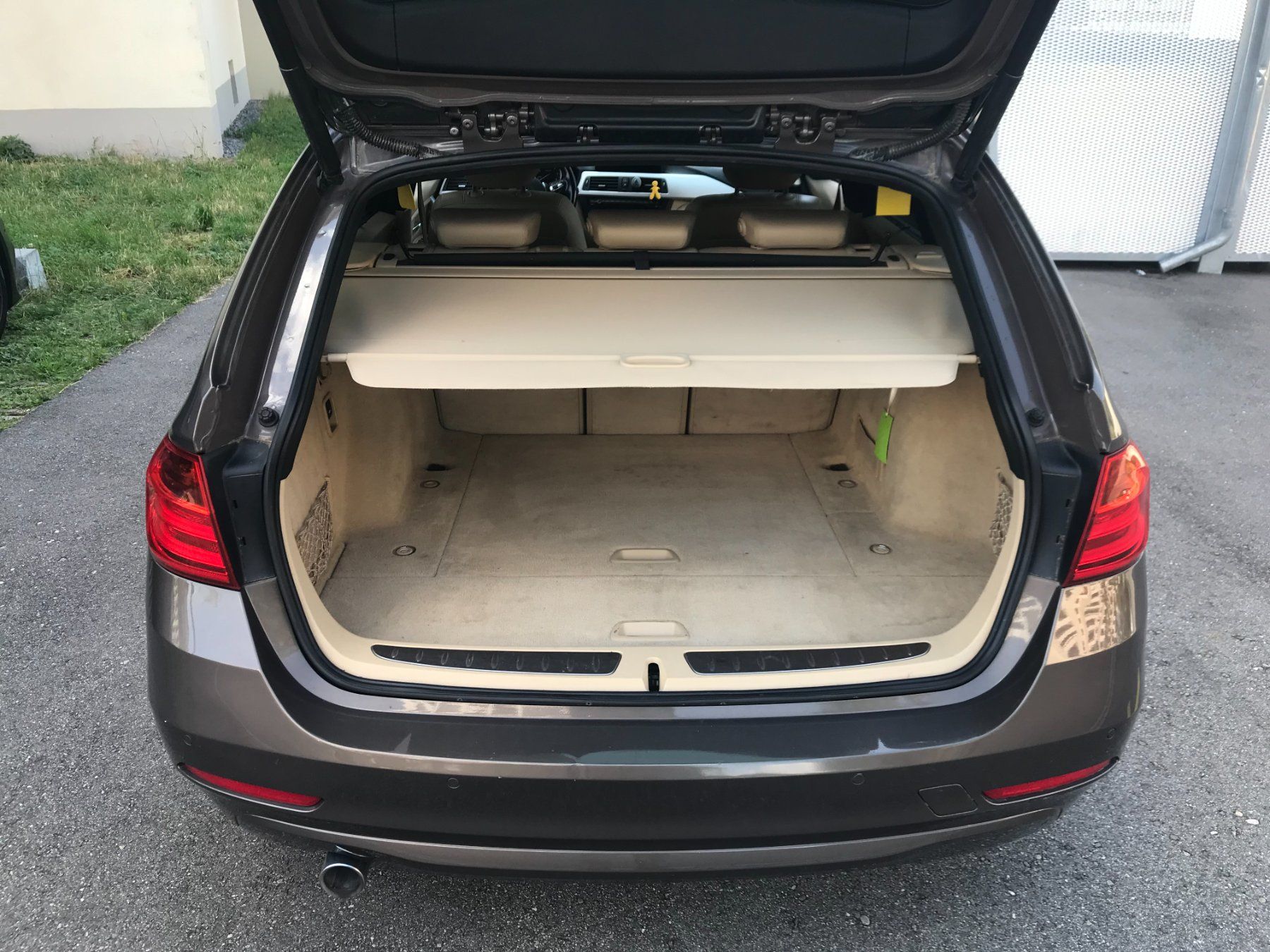 BMW Automobili: 2013 BMW318D Kombi, Head up, MFK – Usato da Zürich venduto da Tapehead 6