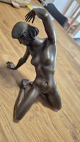 statue femme bronze