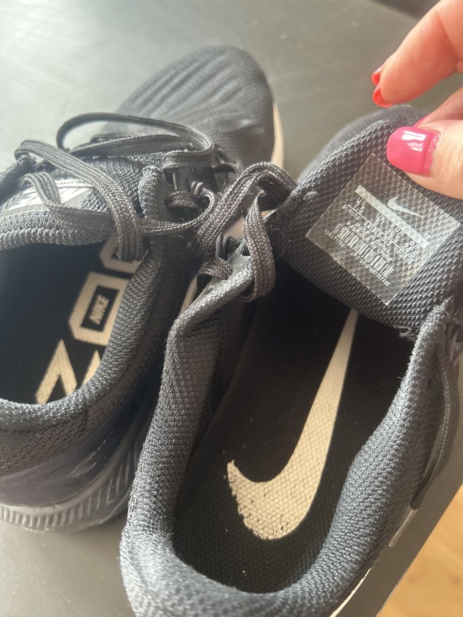 Scarpe da donna: Nike Schuhe gr.38,5 – Usato da Oberdorf BL venduto da Luka02 3