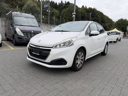 Peugeot 208 1.2 VTi 