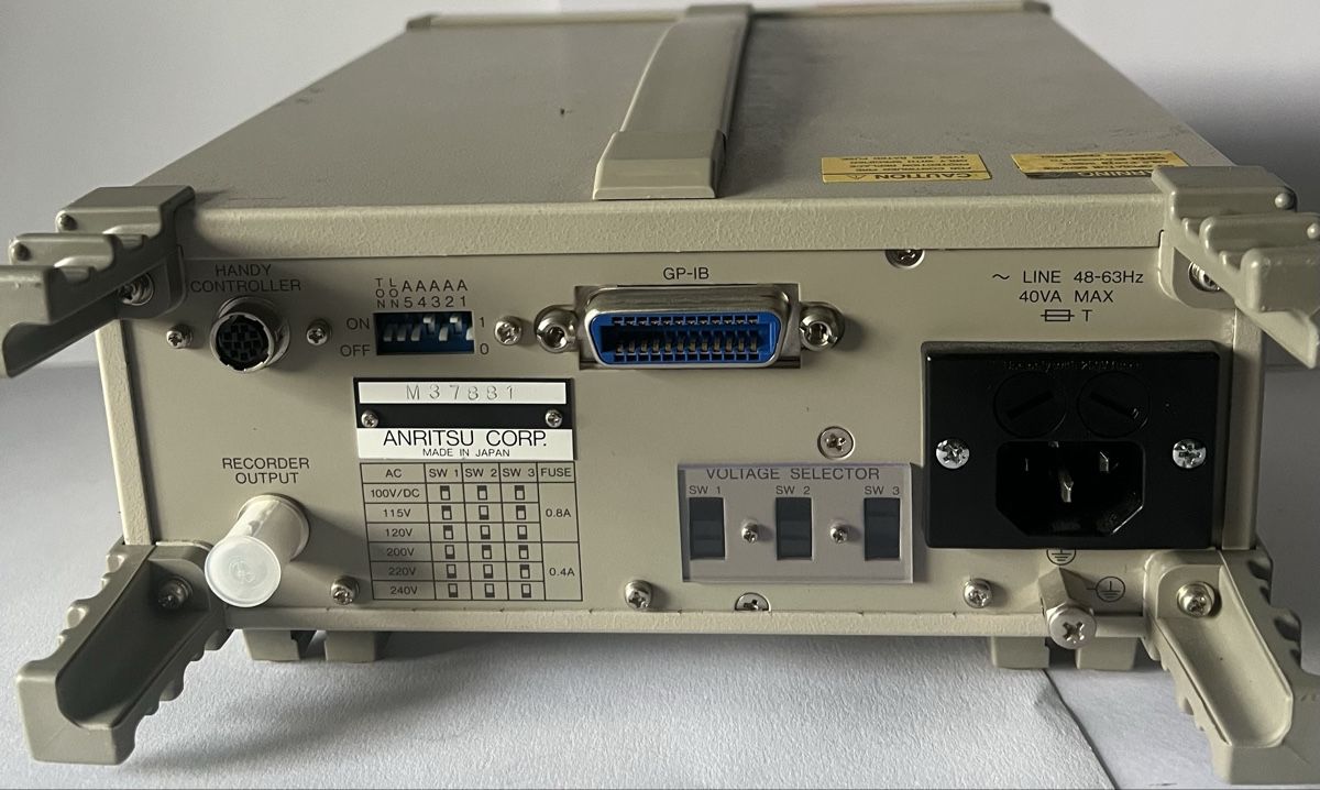 Anritsu Misurare: Anritsu ML9001A Optical Power Meter Messgerät top – Usato da Oberhofen Thun'see venduto da SwissTreasure 3