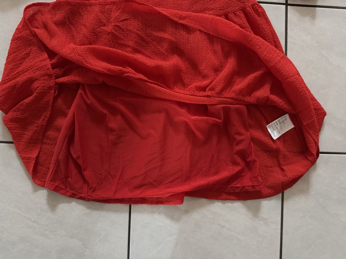 H&M Kleider: Rotes H&M Kleid, Grösse XS – Neu (gemäss Beschreibung) aus Hergiswil NW von kaufe_bei_kaufmann 2