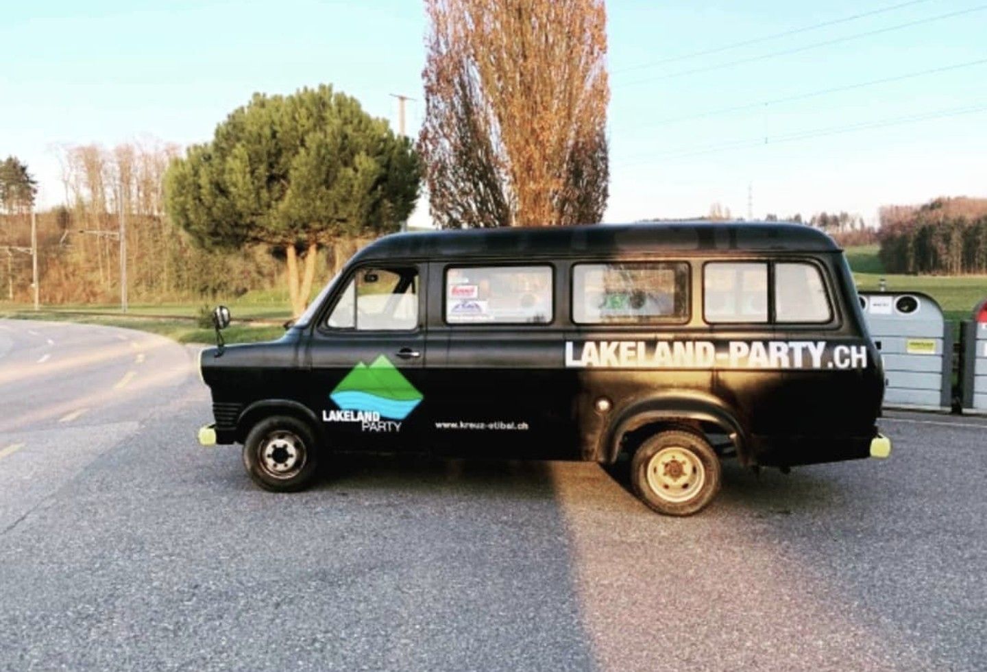 Ford Automobili: Ford Transit MK1 1977 – Difettoso da Schwanden im Emmental venduto da Casual4Life 1