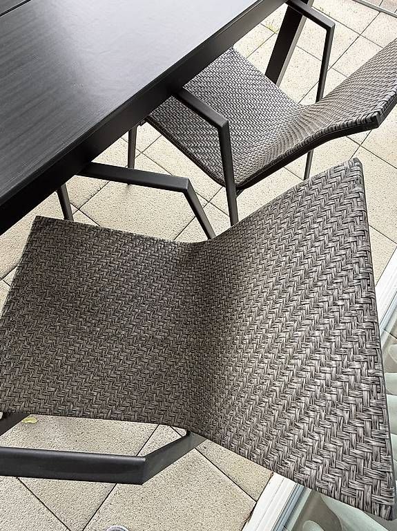 Jysk Set di tavolo e panche: Sitzgruppe Jysk  Tisch + 4 Stühle  Anthrazit – Usato da Etzgen venduto da pat_mqm9 4
