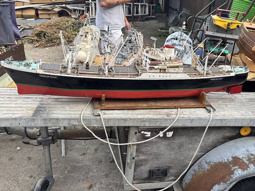 Modellismo RC: Großes RC Modellschiff American Scout C2 Frachter  – Usato da Basel venduto da shf_sk9f