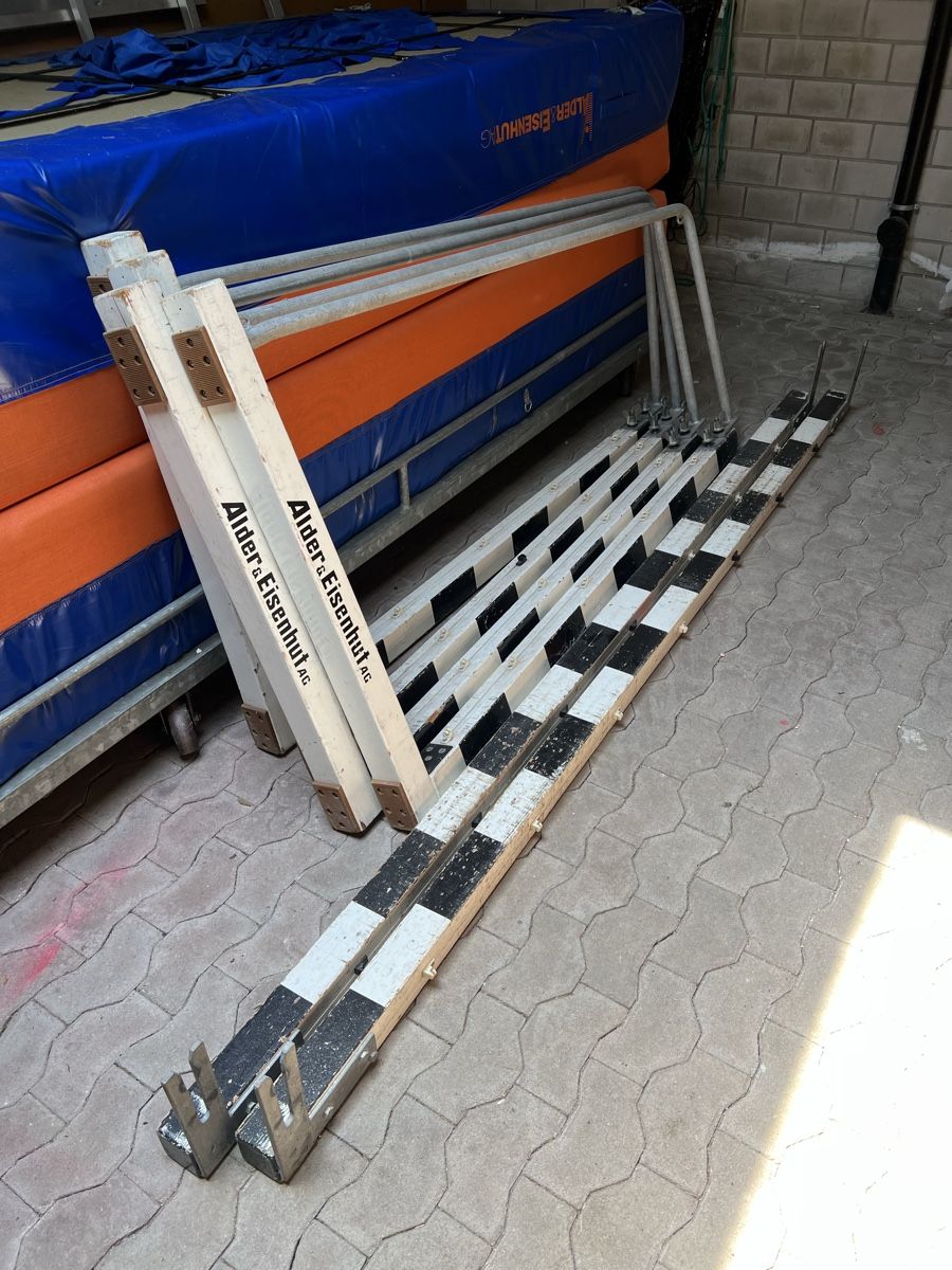 Porte da calcio e da hockey: 2x Tor, Fussball, Handball etc. – Usato da Solothurn venduto da and_fv56
