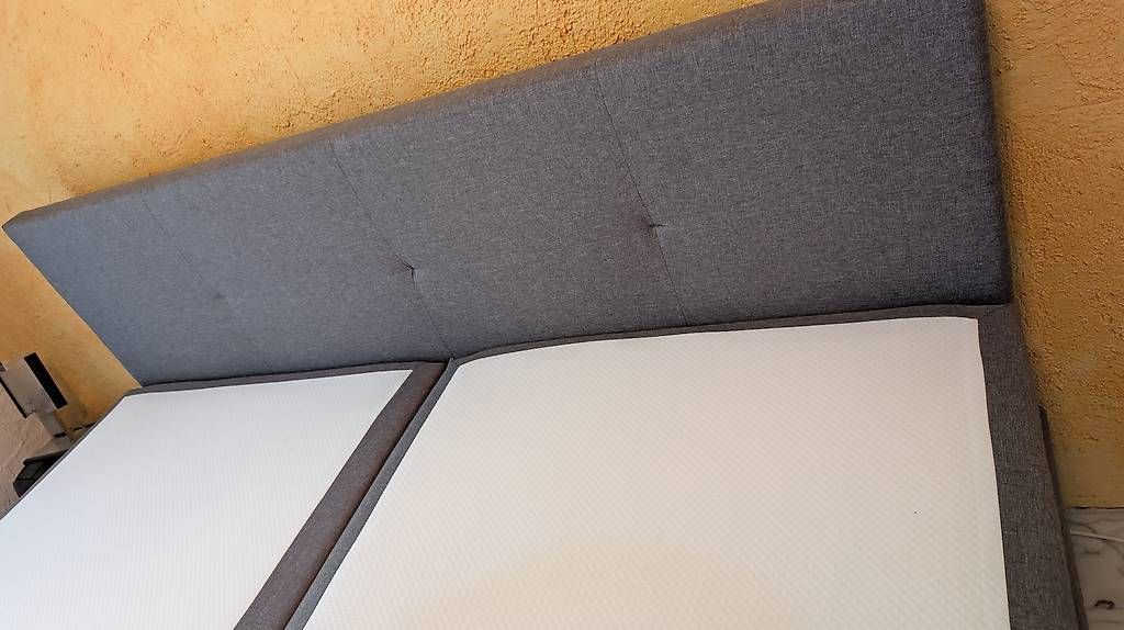 Betten: Graues Boxspringbett – Gebraucht aus Maisprach von mic_dzp6