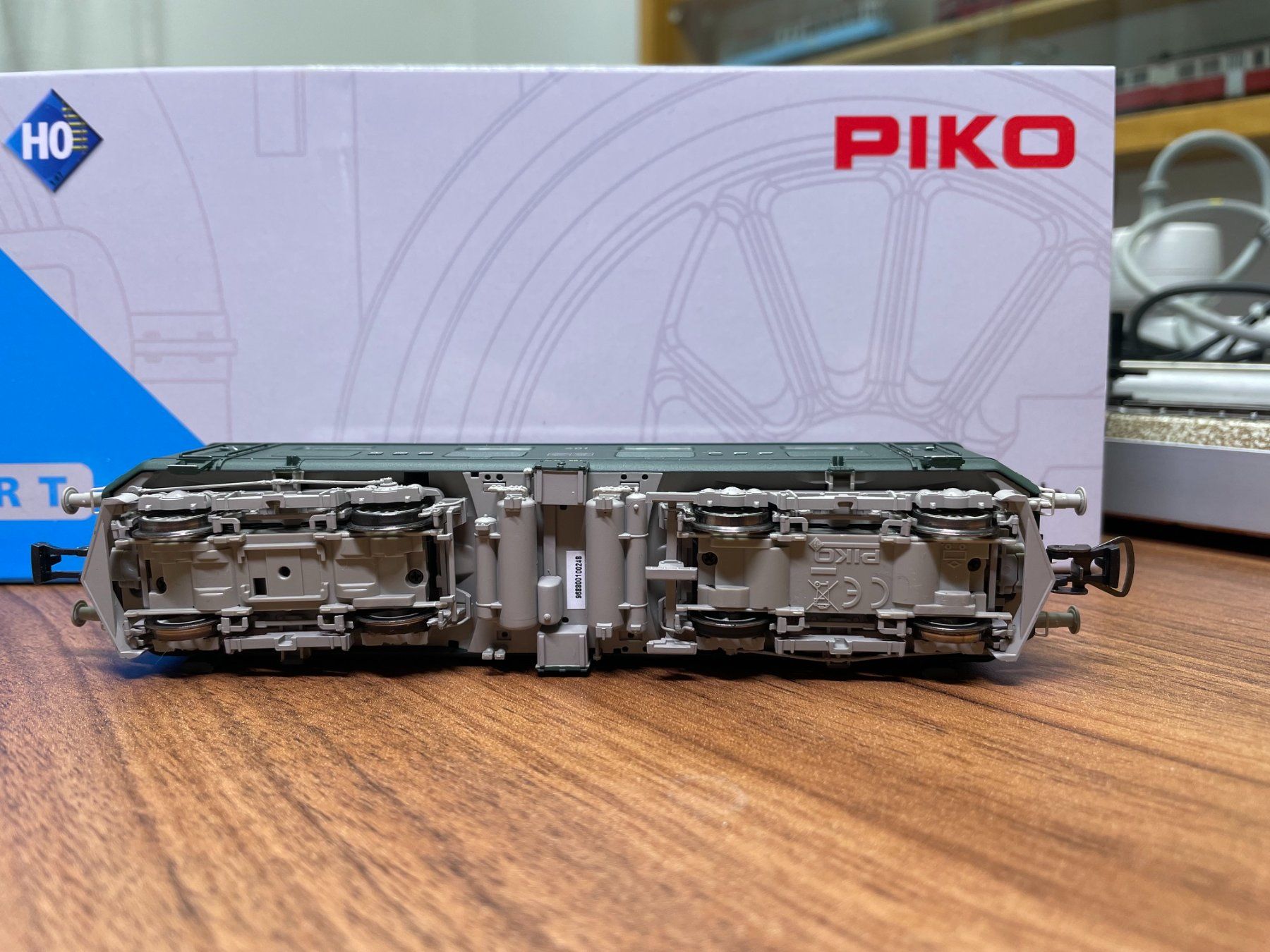 Piko Modellini di ferrovie: Piko SBB Re 4/4 I 401 in DC analog – Usato da Villmergen venduto da Mfritz 4