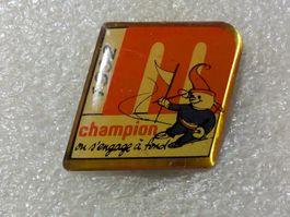 Ansteckpin 103: Champion 1992 "m"