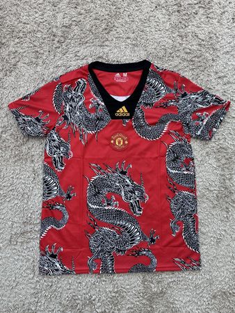 Manchester United Chinese New Year Trikot
